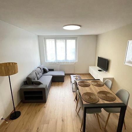 Apartamento La Pause Tranquille Tulle Exterior foto